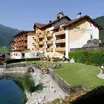 & Naturhotel Outside