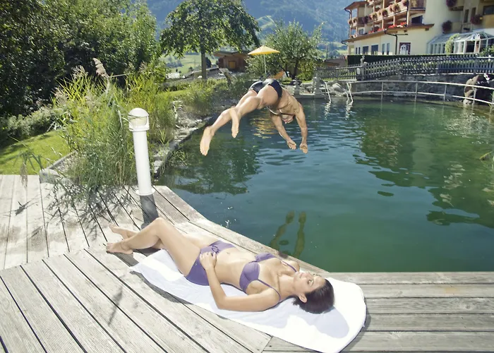 & Naturhotel Outside 4*