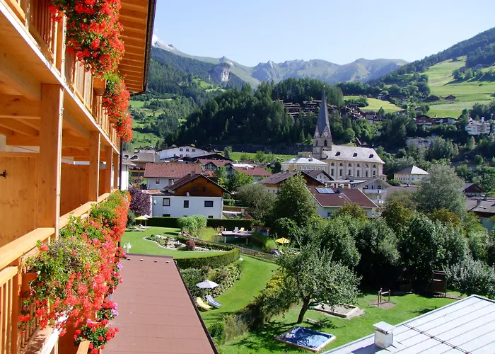 & Naturhotel Outside 4*