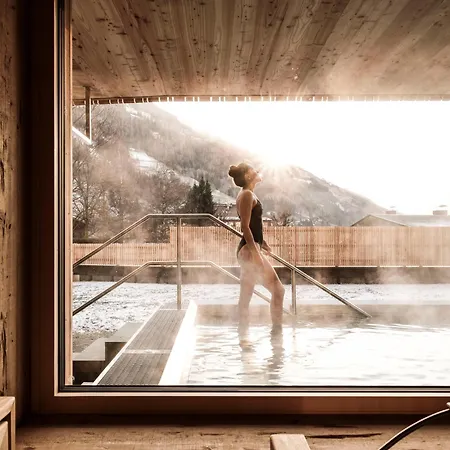 & Naturhotel Outside Matrei in Osttirol