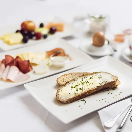 Hotell & Naturhotel Outside 4*