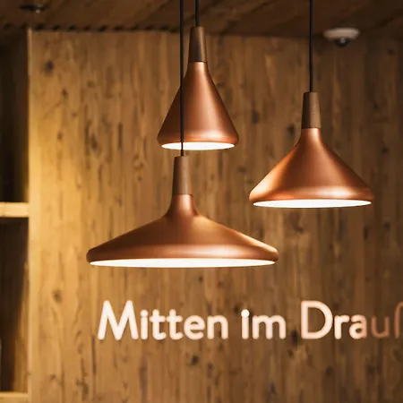 & Naturhotel Outside