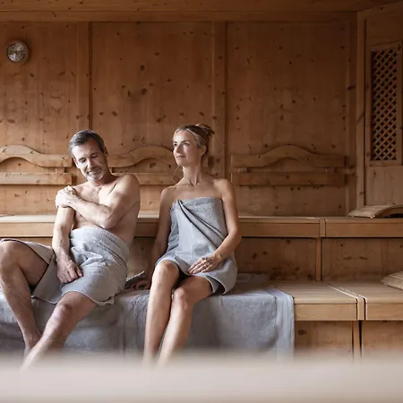 & Naturhotel Outside Hotell 4*