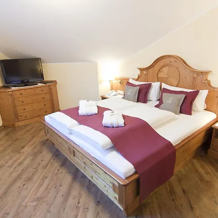 & Naturhotel Outside 4*